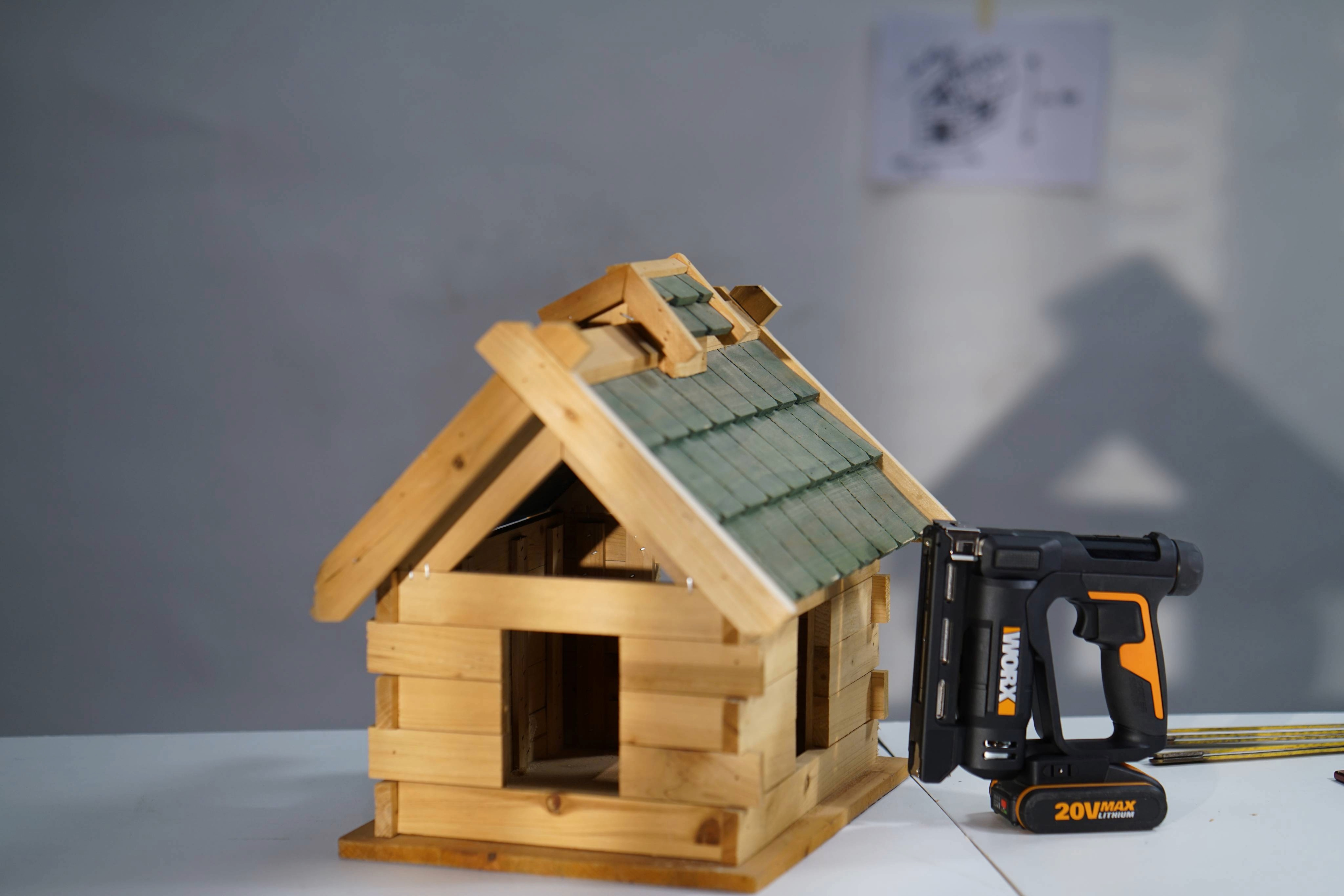 Worx WX843.9 - Mini Grapadora Clavadora 20V (S/bat)